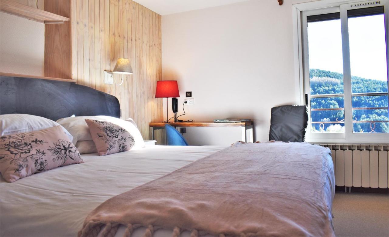 Hotel Corrieu La Llagonne Εξωτερικό φωτογραφία